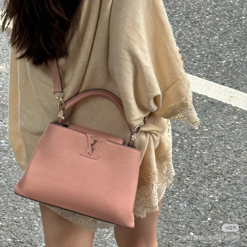 莉亞精品♡ LV M42258 Capucines 二手-1