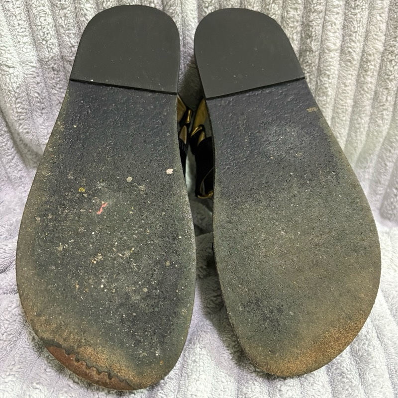 誠可議價 香奈兒黑金運動涼鞋-18