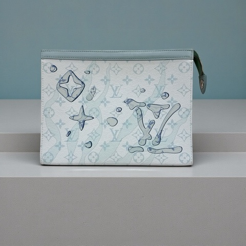 莉亞精品♡ LV M22763 手拿包 二手