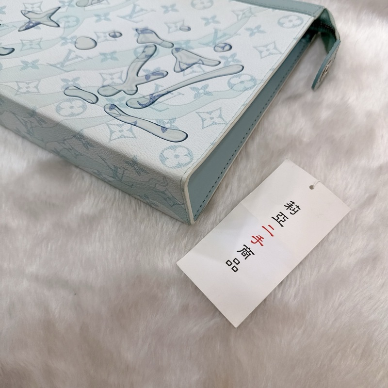 莉亞精品♡ LV M22763 手拿包 二手-8