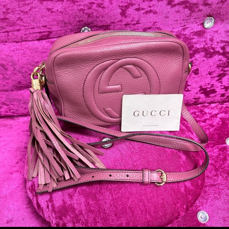 ：GUCCI 紫紅牛皮SOHO流蘇相機包 🖤-0