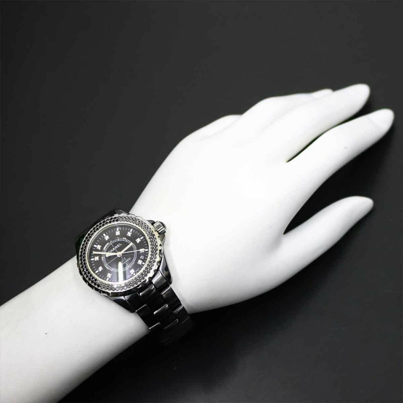 香奈兒 J12 38毫米 H2083 男士腕錶，黑色鑽石錶圈，陶瓷錶殼，鑲嵌12顆鑽石，日期顯示，自動上鍊機芯-3