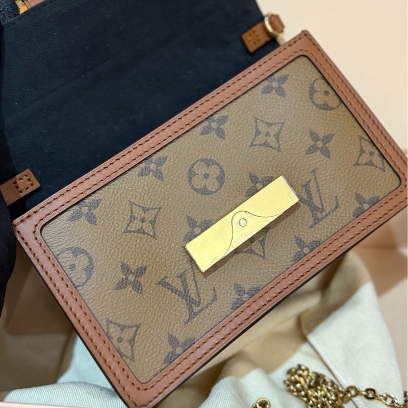 LV路易威登Dauphine Woc達芙妮，經典老花塗層帆布鏈條包肩背包，尺寸18.5*5*12cm-9