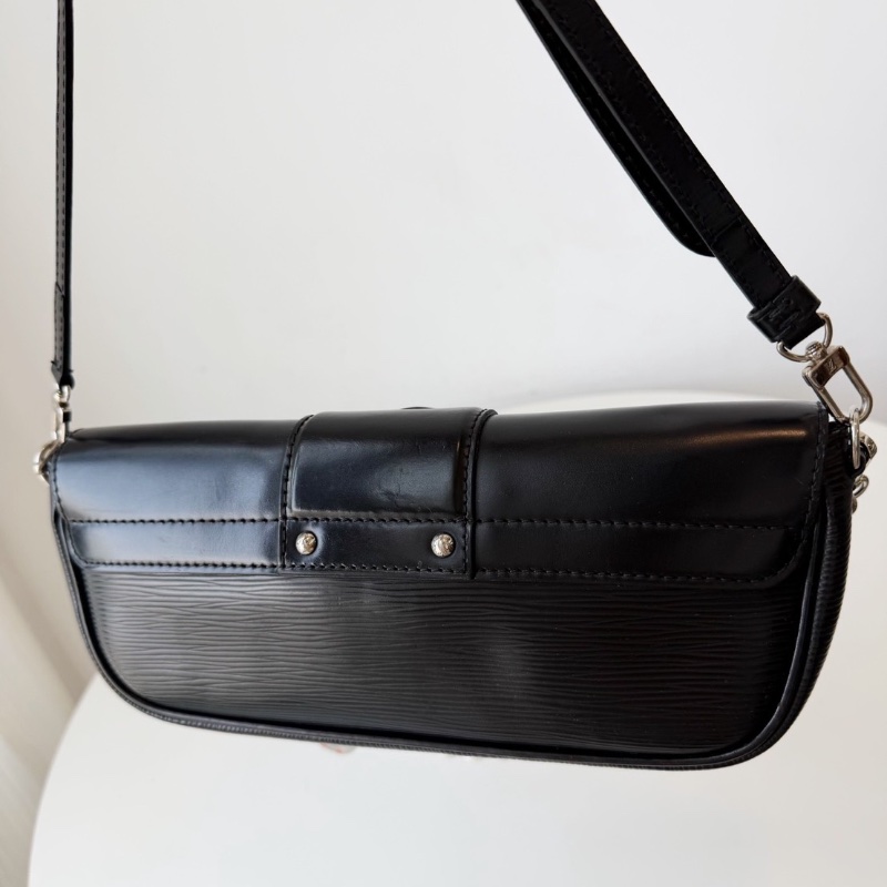 lv 黑色水波紋大銀扣晚宴腋下包25*12 98新配件塵袋-9