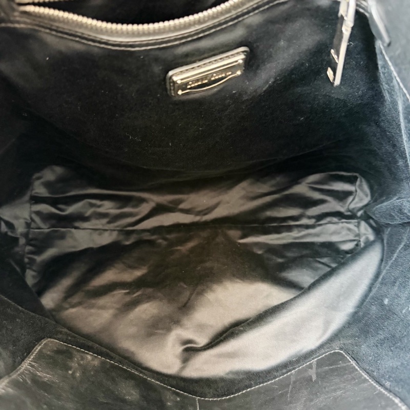 miumiu黑色極簡風一片式tote包34*33 98新配件塵袋-2