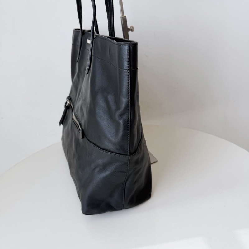 miumiu黑色極簡風一片式tote包34*33 98新配件塵袋-6