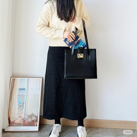 Celine馬車琴譜肩背包tote包30*30 99新配件塵袋