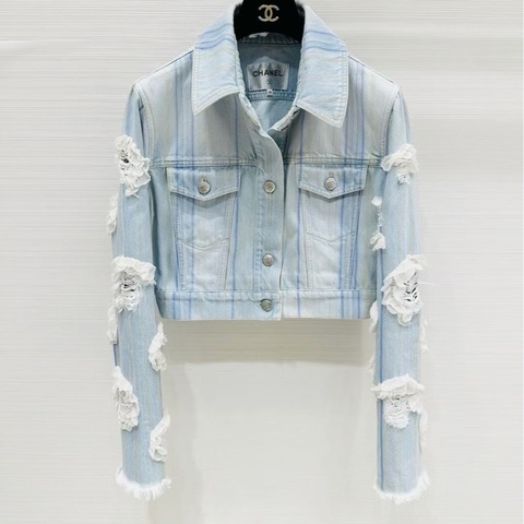 ⭐️ Chanel Jacket 外套