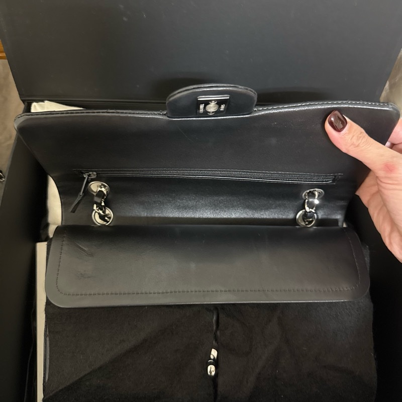Chanel cf25 黑銀羊 包況好 2022年台灣專櫃購入-5