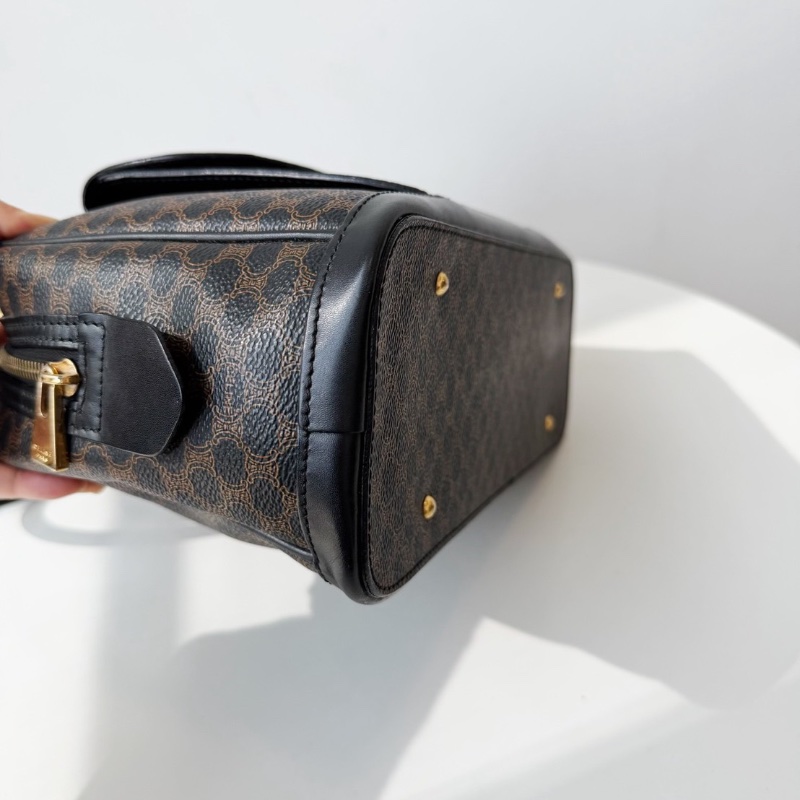 Celine黑色老花中古包手提包貝殼包保齡球半月珍妮包 31x20x11 98新配件塵袋-7