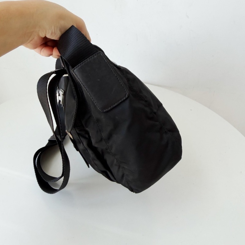 prada單扣中古小郵差包vinage22×24cm 98新配件塵袋-6