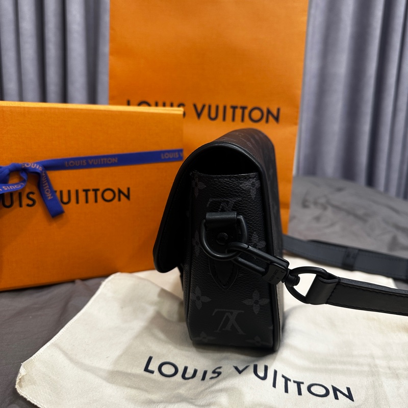 MONTSOURIS MESSENGER PM　M12519-1