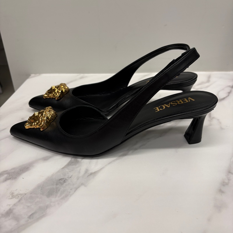 Versace 超美低跟尖頭鞋-1