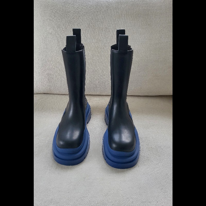 【未使用】Bottega Veneta BV 皮革女靴 37碼 黑藍色-1