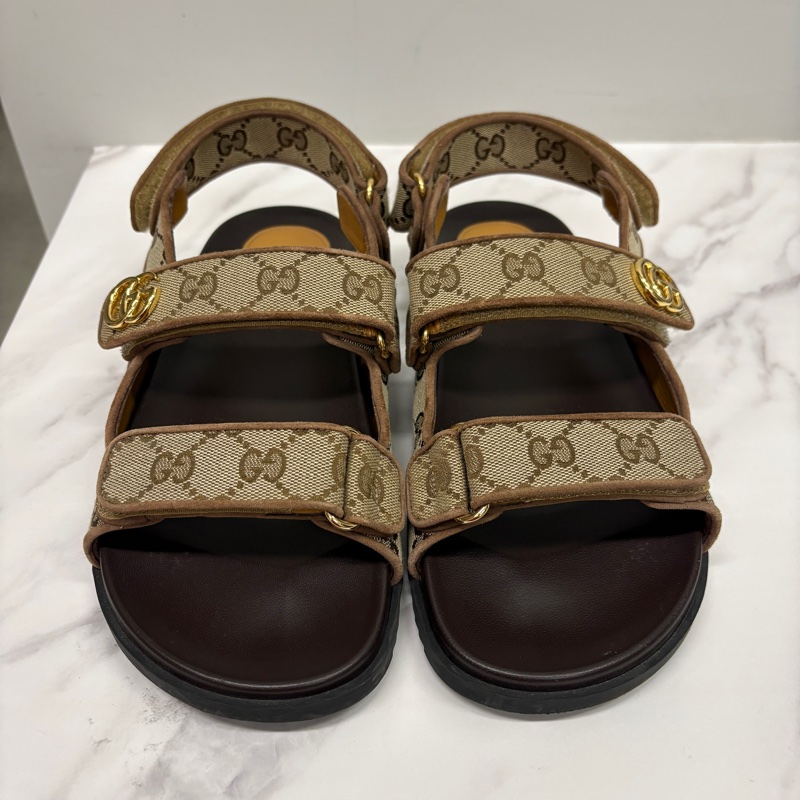 Gucci 百搭老花涼鞋-1