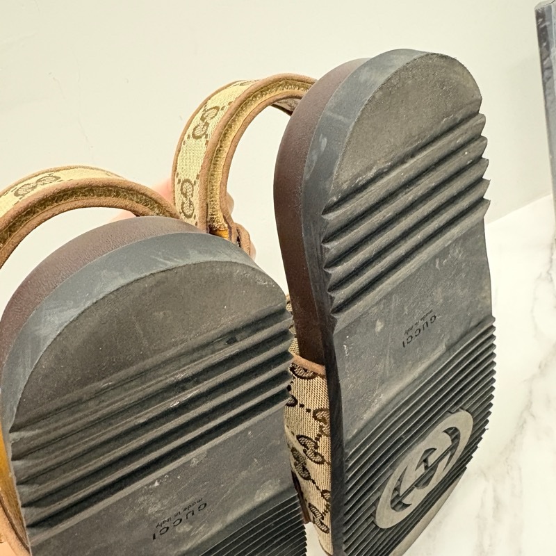 Gucci 百搭老花涼鞋-5