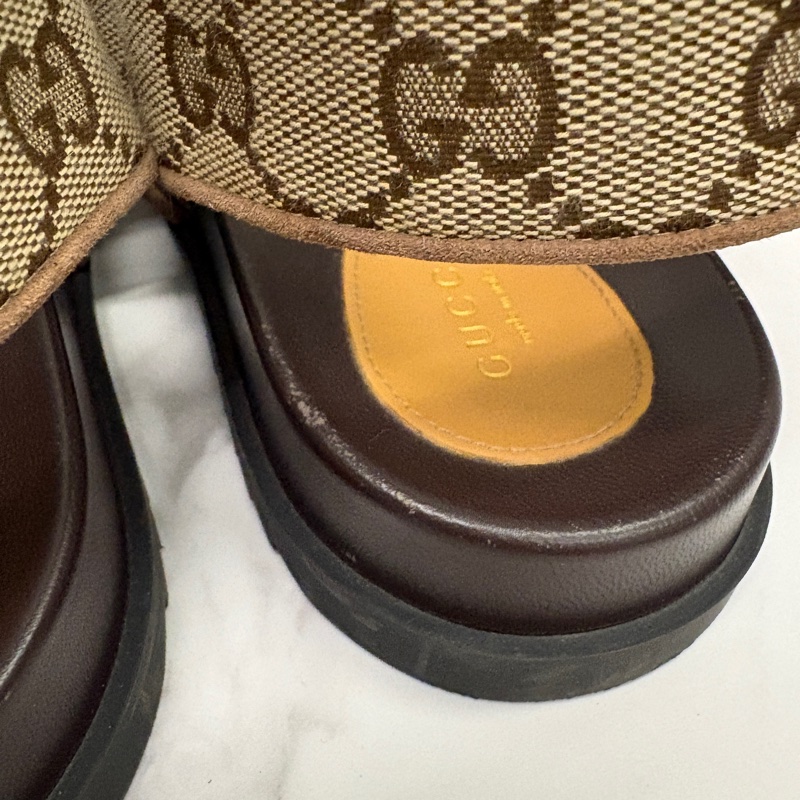 Gucci 百搭老花涼鞋-9
