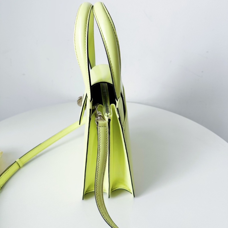 bvlgari蘋果綠風琴包20*19*9 98新配件塵袋-4