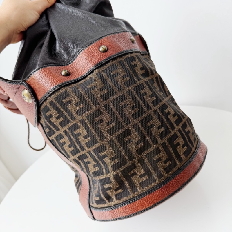 Fendi老花zucca圓水桶手提包28*25 98新配件塵袋-5