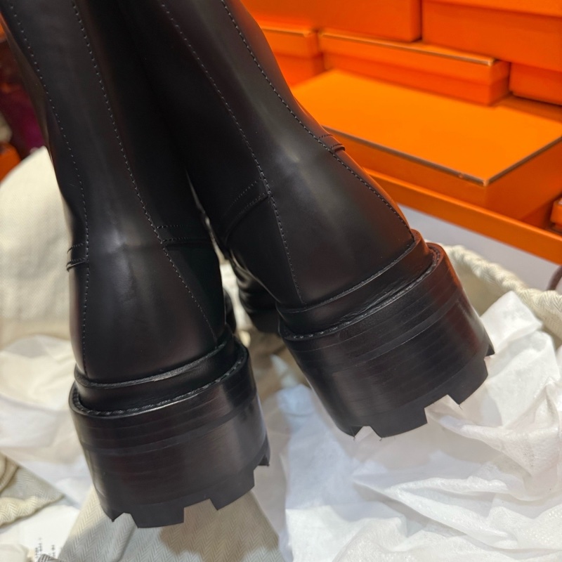 閒置新 未使用 hermes愛馬仕黑銀kelly扣funk黑色短靴,37碼 配件:盒:塵袋-3