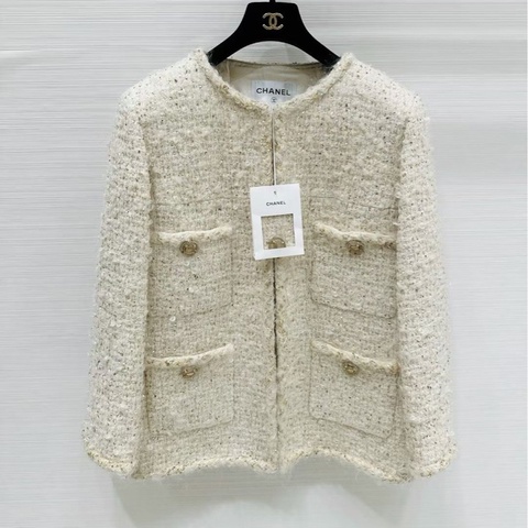 ⭐️ Chanel Jacket 外套
