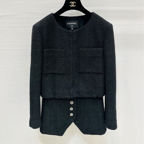 ⭐️ Chanel Jacket 外套