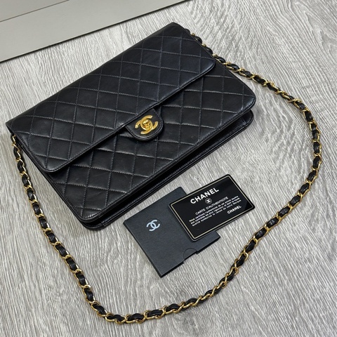 Chanel classic flap 信封包