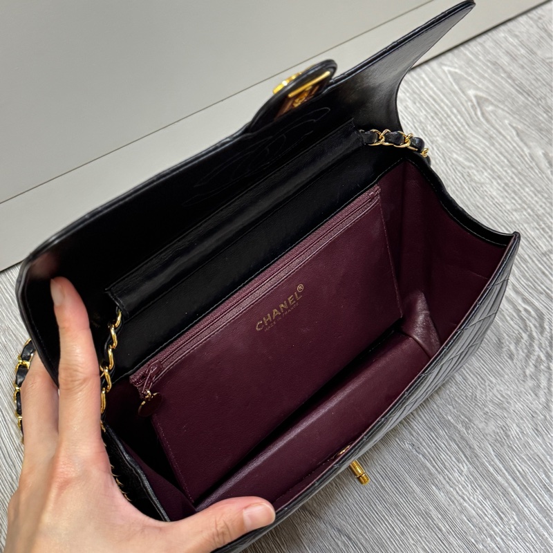 Chanel classic flap 信封包-6