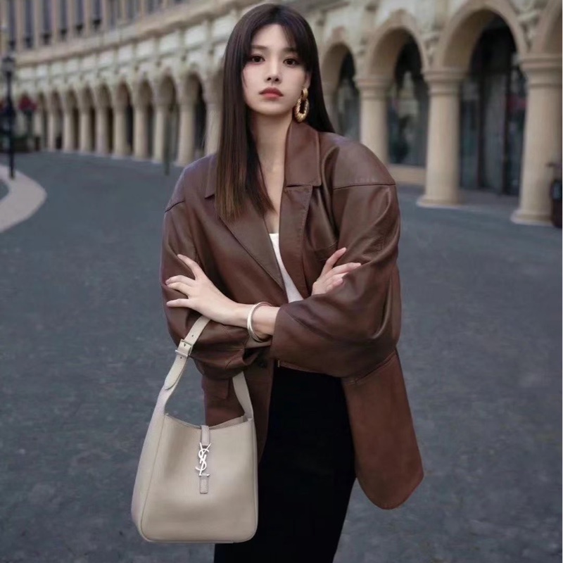 YSL Saint Laurent LE 5 À 7 Hobo 小號 海鹽色 全新-6