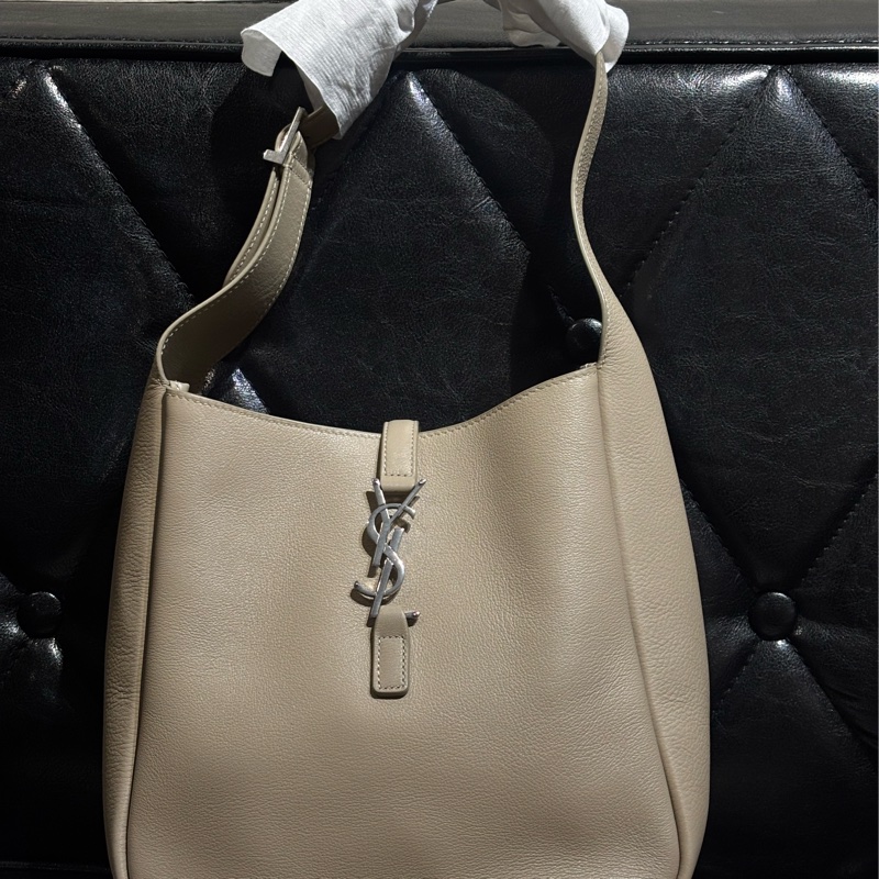 特價 YSL Saint Laurent LE 5 À 7 Hobo 小號 海鹽色 全新-1
