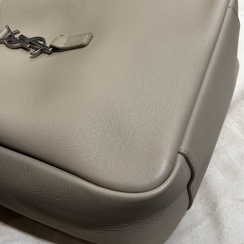 特價 YSL Saint Laurent LE 5 À 7 Hobo 小號 海鹽色 全新-13