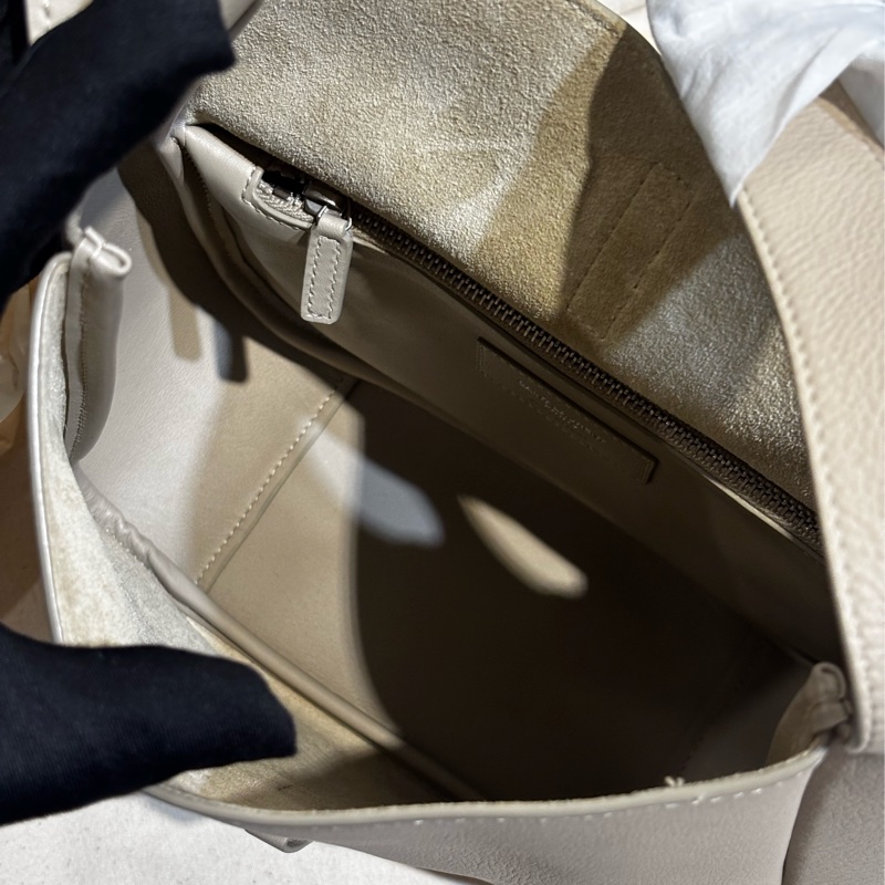 特價 YSL Saint Laurent LE 5 À 7 Hobo 小號 海鹽色 全新-15