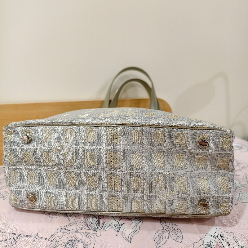 Chanel 香奈兒 冰格帆布托特包-2