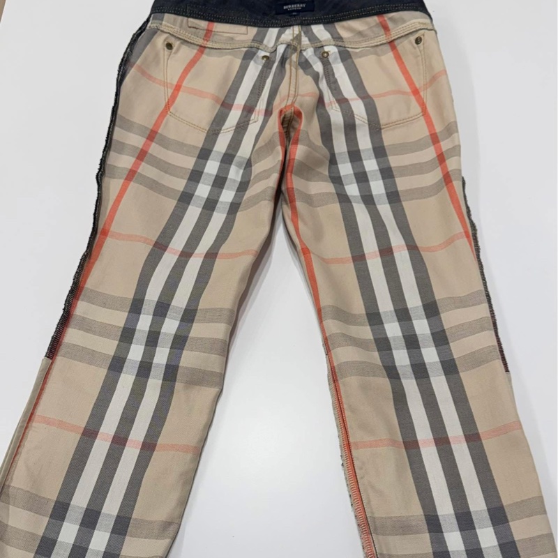 BURBERRY 倫敦 反褶格紋皮革字母牛仔褲-4