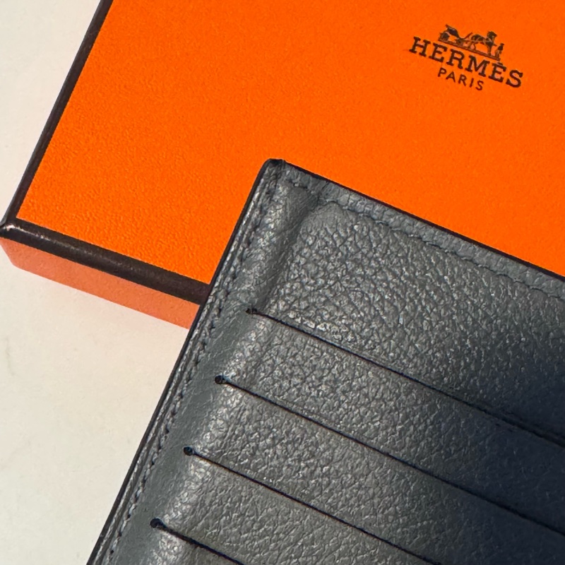 愛馬仕 Hermès Citizen Twill 絲巾內裡對開短夾 積雨雲灰-41