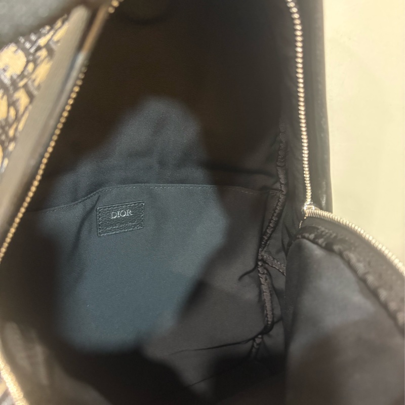 Dior 超高顏值的百搭實用款迪經典滿版老花後背包-6
