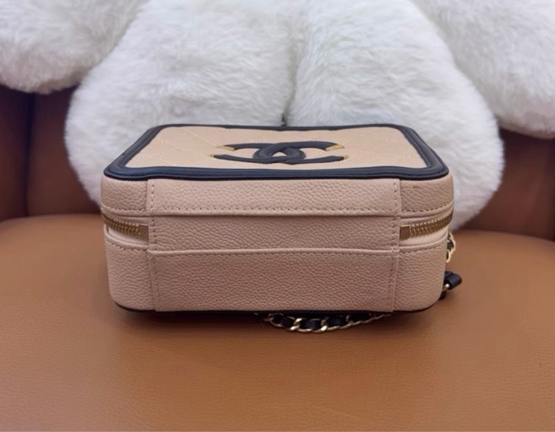 【95新 ✨ 全網最低價！】Chanel香奈兒 Vanity Case相機包 小號米色拼黑色 荔枝皮（下單前先詢問庫存❗️）-6