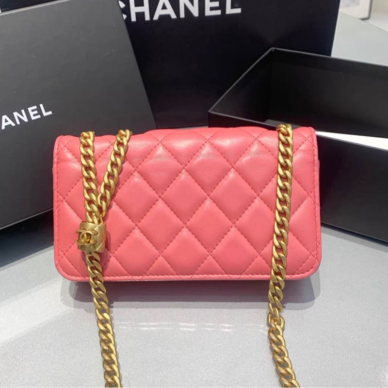 【95新 ✨ 全網最低價！】Chanel香奈兒 晶片款 小金柱羊皮粉色Woc易襯疊衣服（下單前先詢問庫存❗️）-1