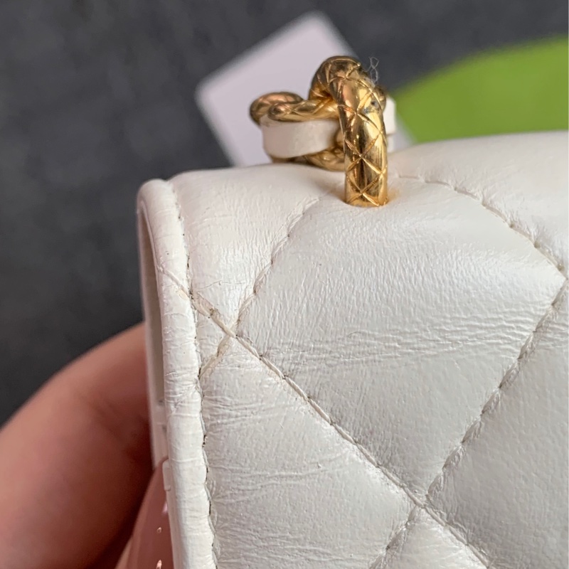 【93新 ✨ 全網最甜價!】Chanel香奈兒 晶片新款 mini woc 菠蘿扣 白金羊皮 橫版手機包 斜挎包(下單前先詢問庫存❗️)-12