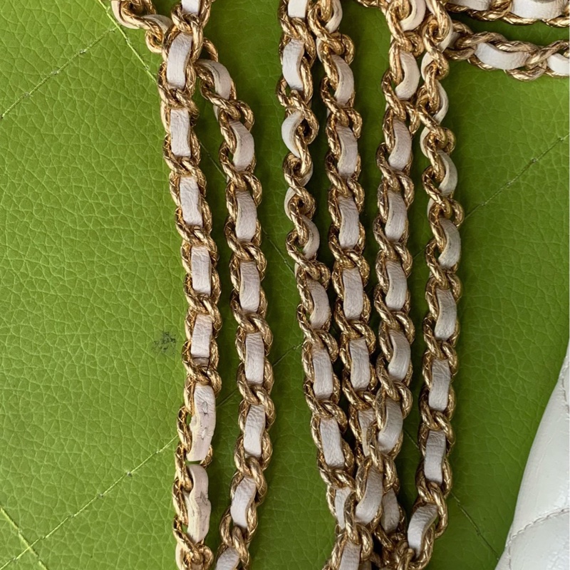 【93新 ✨ 全網最甜價!】Chanel香奈兒 晶片新款 mini woc 菠蘿扣 白金羊皮 橫版手機包 斜挎包(下單前先詢問庫存❗️)-24