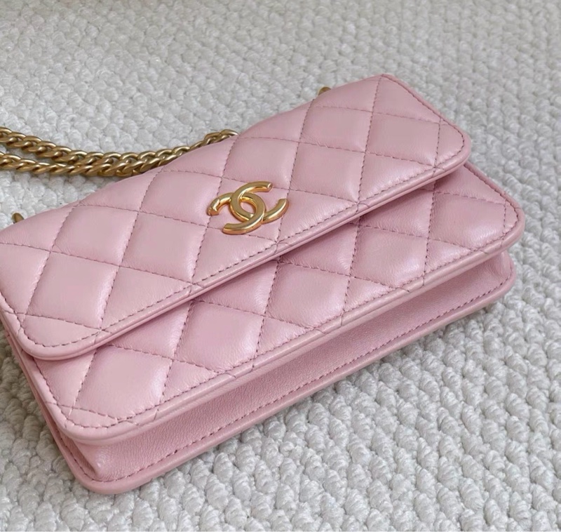 【99新 ✨ 全網最甜價!】Chanel香奈兒 山茶花mini woc鏈條包 櫻花粉 羊皮 (下單前先詢問庫存❗️)-5