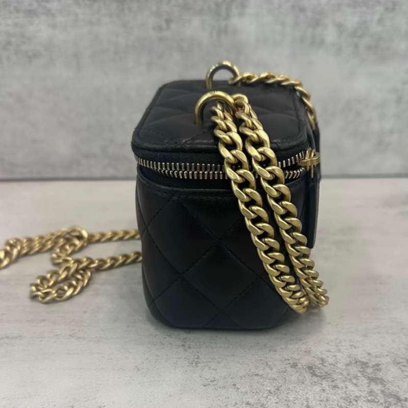 【97新 ✨ 全網最甜價!】Chanel香奈兒 山茶花扣 黑金 小盒子 羊皮(下單前先詢問庫存❗️)-4