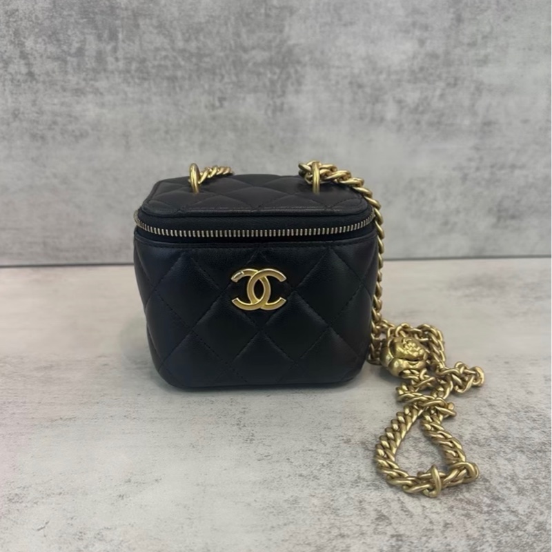 【97新 ✨ 全網最甜價!】Chanel香奈兒 山茶花扣 黑金 小盒子 羊皮(下單前先詢問庫存❗️)-9