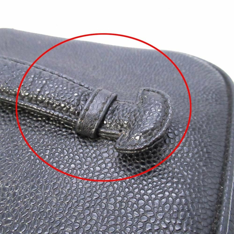 復古香奈兒魚子醬皮化妝包，飾有Coco標誌縫線，橫款化妝包，黑色，第四代，A01997，女士-11