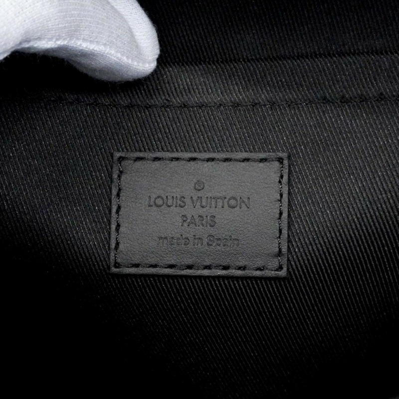 路易威登 Monogram Taurillon S Cape 單肩包 M23741 黑色 男士-4