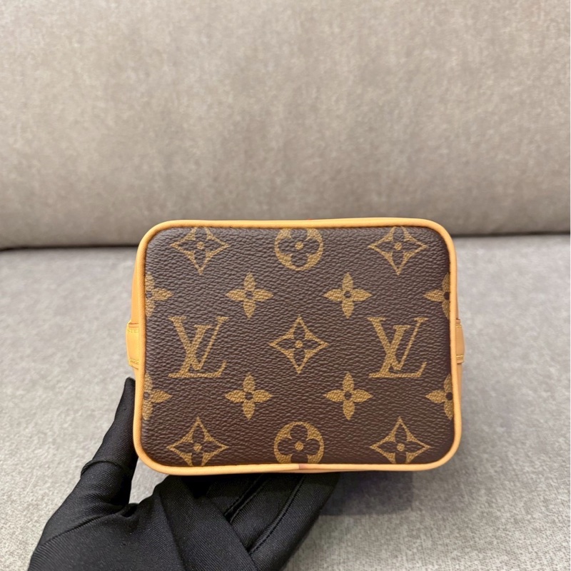 LV nano noe 水桶包-6