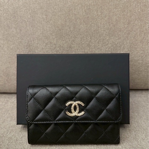 香奈兒黑色荔枝皮中夾