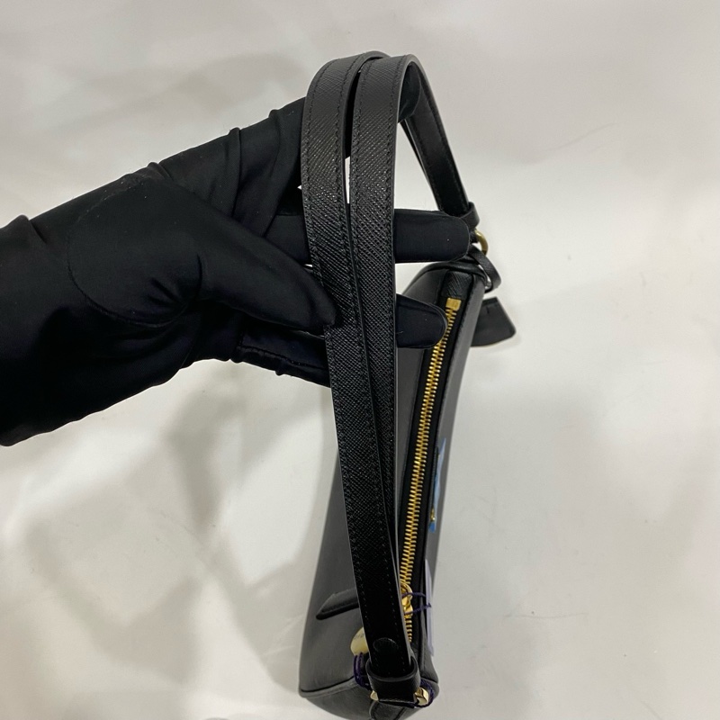 98%🆕Prada Cleo Hobo 黑色-6