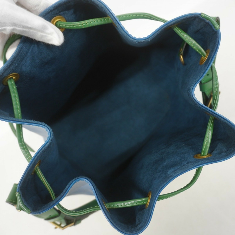 路易威登 Epi 雙色 Noe 女士單肩背包 M44044，托萊多藍和婆羅洲綠配色-3