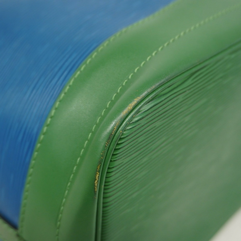 路易威登 Epi 雙色 Noe 女士單肩背包 M44044，托萊多藍和婆羅洲綠配色-5